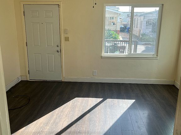 4th image of 3335 68th Ave #A