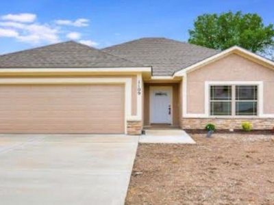1301 NE Sequoia Ct, Oak Grove, MO, 64075