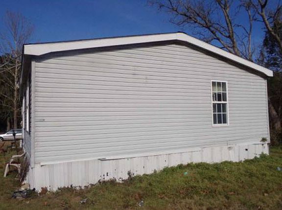 3rd image of 1267 Dixie Cir
