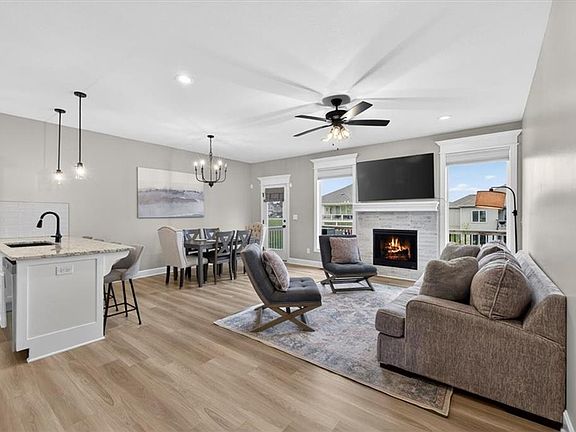 5th image of 602 Ridgeview Dr