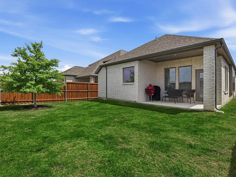 3141 Brazoria Dr — Photo 30