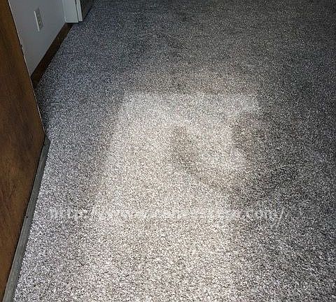 4th image of 325 Kuehnis Dr