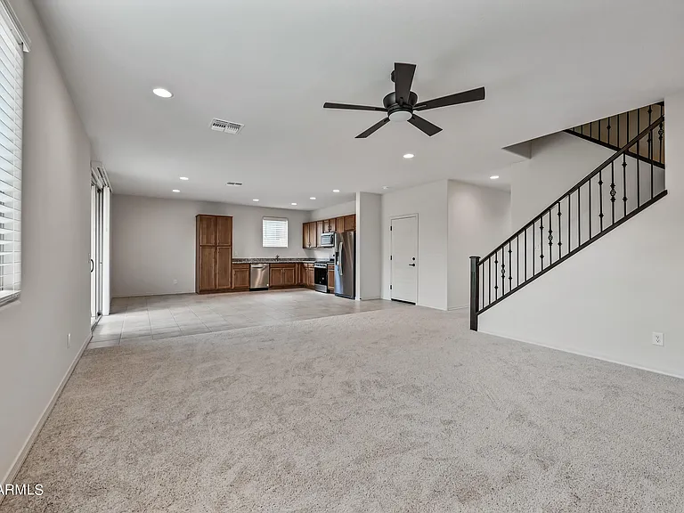 8961 W San Juan Ave — Photo 8