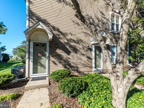 204 Society Pl, Newtown, PA 18940