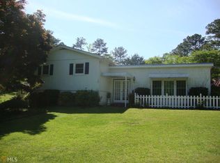 135 Anderson Rd, Fayetteville, GA 30214