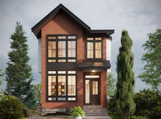 640 W 37th St SW, Calgary, AB T3C1R9