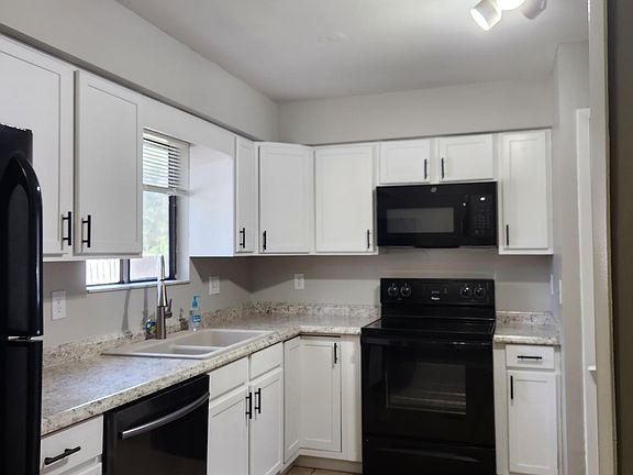 5th image of 1206 E 11th Ave