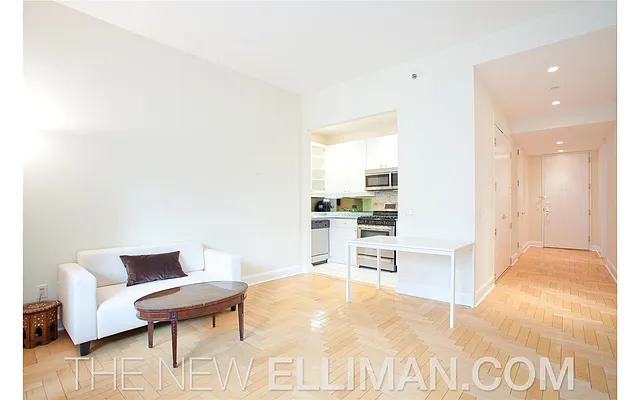 Sold by Douglas Elliman | media 18