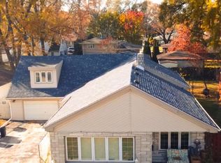 9810 Menard Ave, Oak Lawn, IL 60453