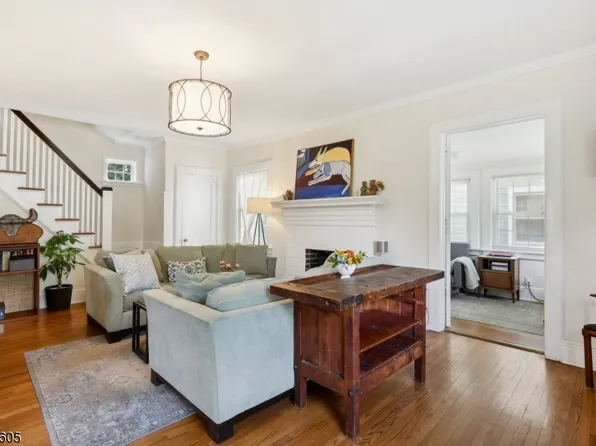 32 Bruce Rd, Montclair Twp., NJ 07043