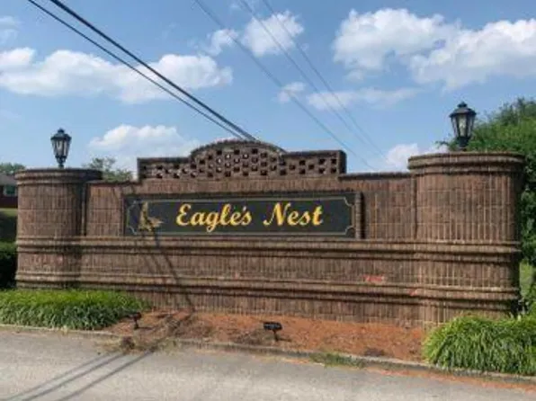 3426/3428 Fairway Ct, Somerset, KY 42503