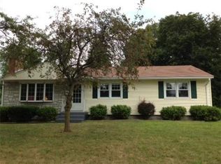 10 Crestlan Cir, Worcester, MA 01604