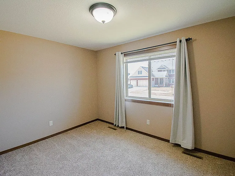 6775 Gaillardia Dr NW — Photo 6