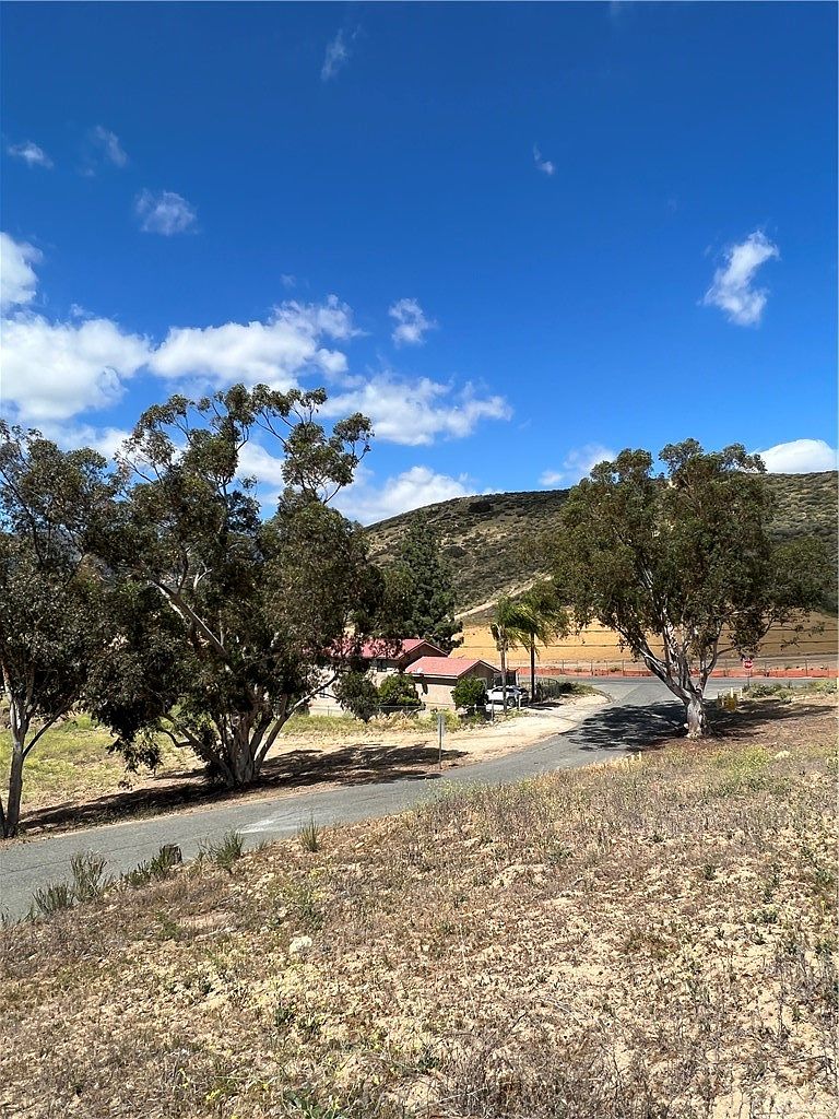 4 Lash St 17, Lake Elsinore, CA 92530 Zillow