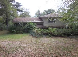 10 Hillcrest Dr, Mechanicsburg, PA 17055