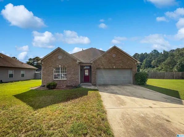 405 Park Village Ct, Alabaster, AL 35007