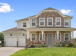 70 Iroquois Dr, York, PA 17406