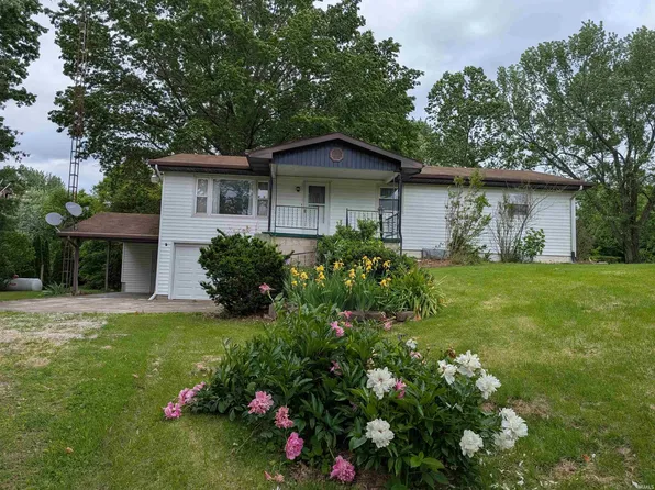 9522 Mill Rd, Shoals, IN 47581