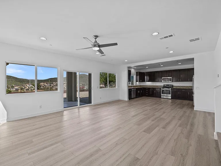 35178 Fennel Ln — Photo 9
