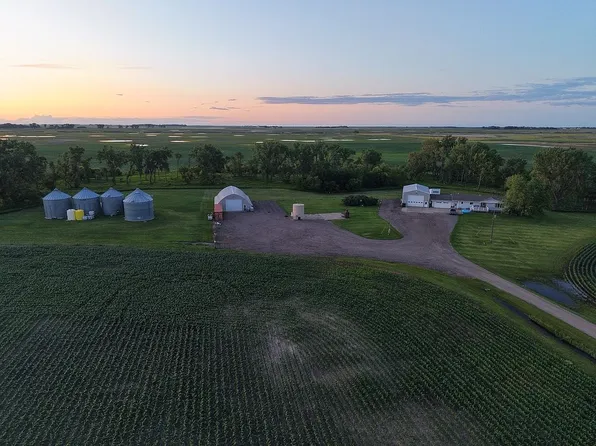 6285 Main St E, Carrington, ND 58421