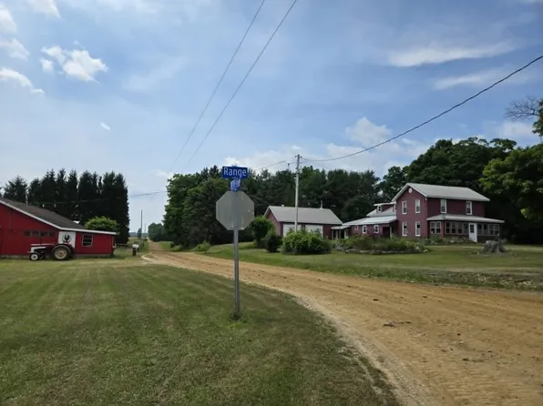 23251 Range Rd, Union City, PA 16438
