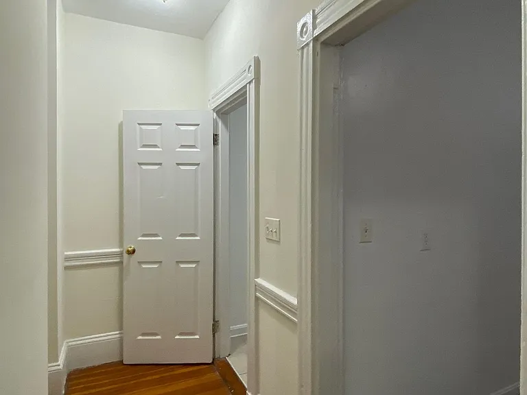 75 Brighton Ave #3C — Photo 49