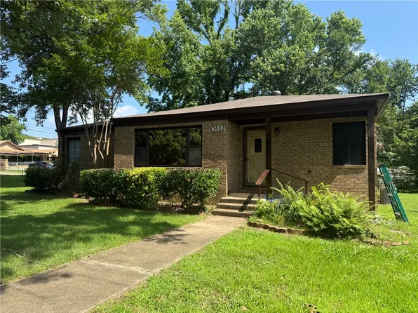 3002 W 2nd Dr, Russellville, AR 72801