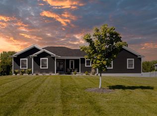 1158 Scott Rdg, Adrian, MI 49221