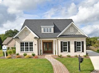 2610 Arbor Place Ct, Winston Salem, NC 27104