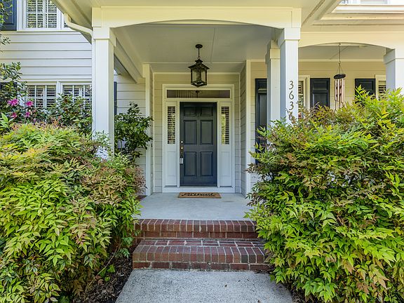 3rd image of 3636 Sunningdale Way