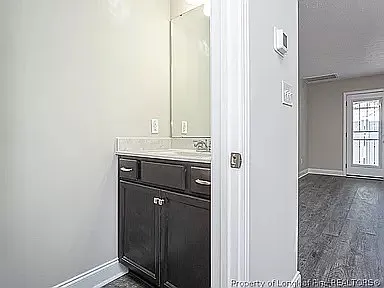 1035 Johnson Street lot 1 - 1 — Photo 2
