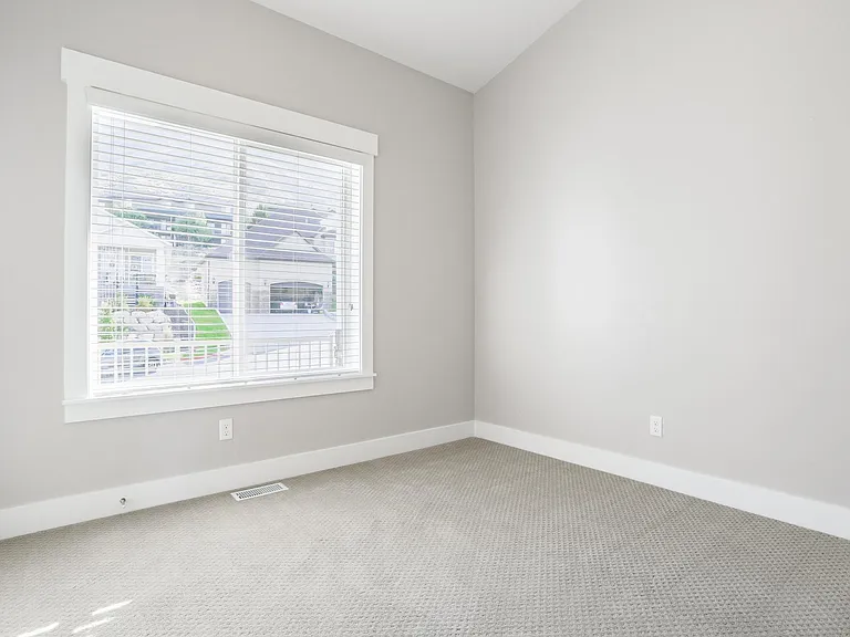 10431 Avondale Dr — Photo 30