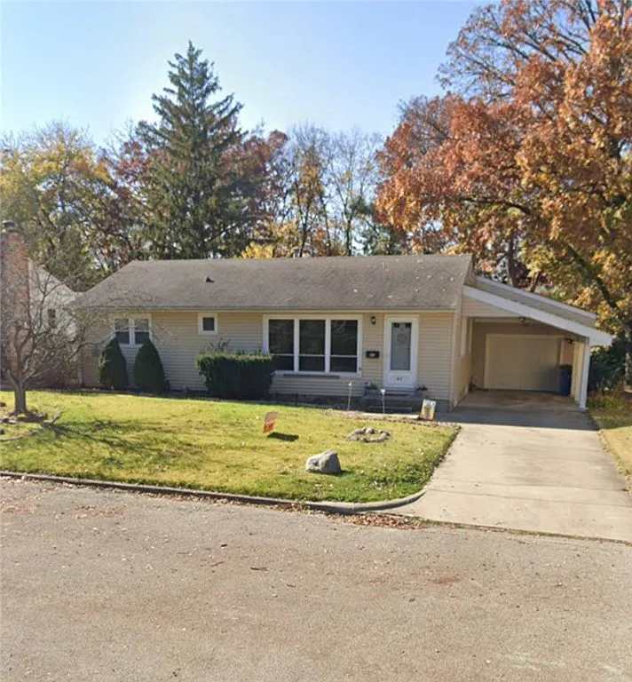 47 7th Dr photo 1