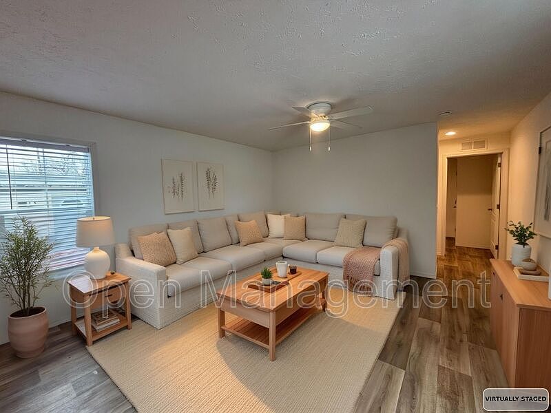 1st image of 700 S 12th St Lot 218