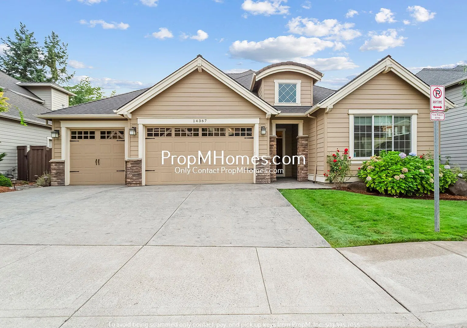Luxury Three Bedroom Escape in Bull Mountain! — Photo 1