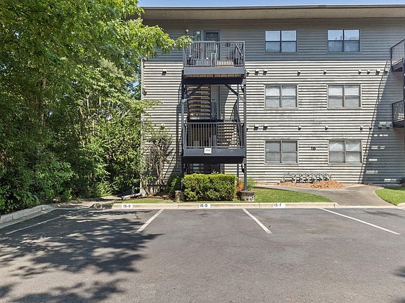 3rd image of 400 Farr Shores Dr APT 15B