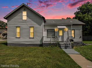 503 38th St, Bay City, MI 48708