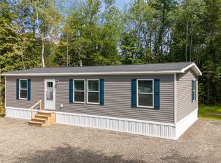 1142 Main St, Corinth, ME 04427