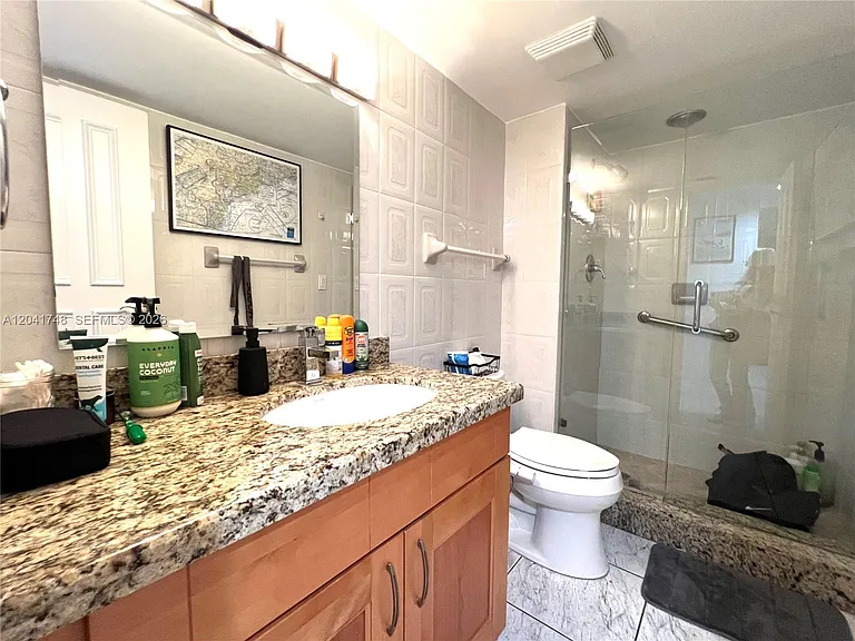 2401 Collins Ave #1009 — Photo 13