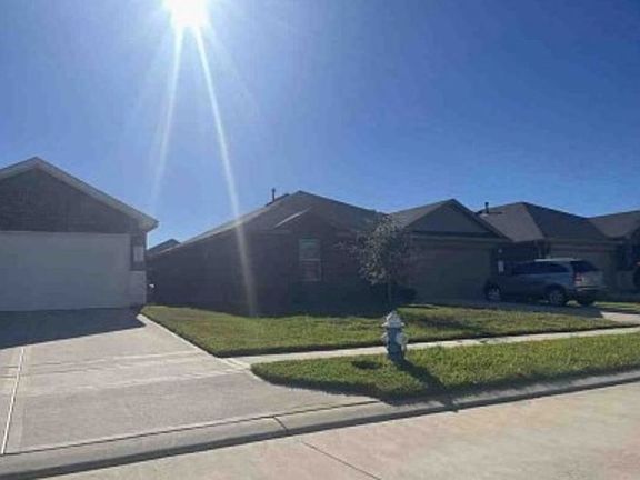 5th image of 18216 Eaton Mill Dr
