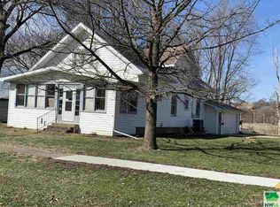 117 Birch St, Correctionville, IA 51016
