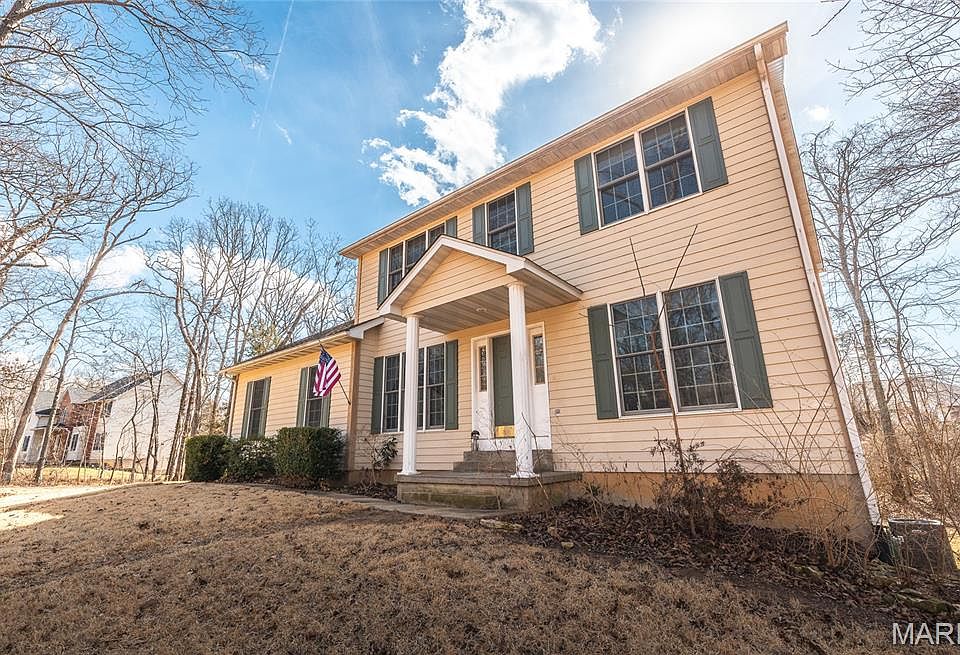 1st image of 509 Oak Knoll Rd