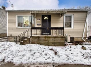 68 Carlton St, Saint Catharines, ON L2R 1P8