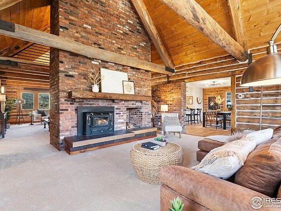 3rd image of 8044 Firethorn Dr