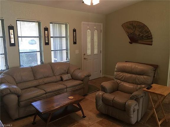 3rd image of 222 NE 9th Pl