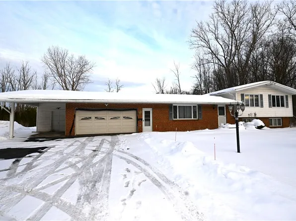 2476 Manitou Rd, Spencerport, NY 14559