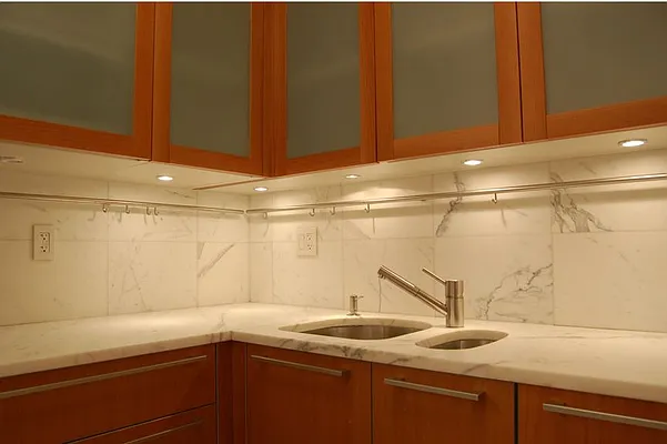 Rented by A & I Broadway | media 9