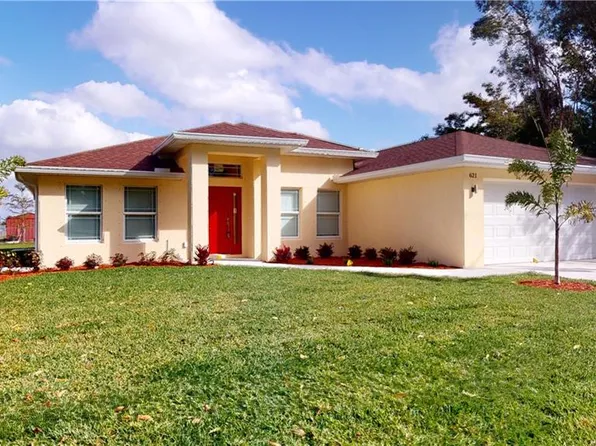 621 NW 7th Pl, Cape Coral, FL 33993