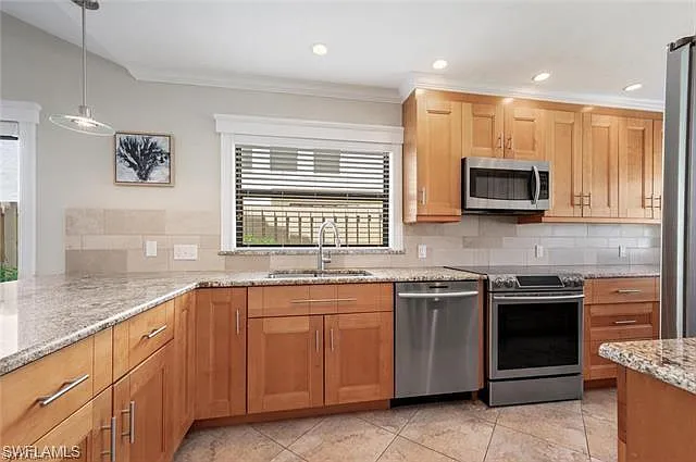 551 Beachwalk Cir #85-0 — Photo 26