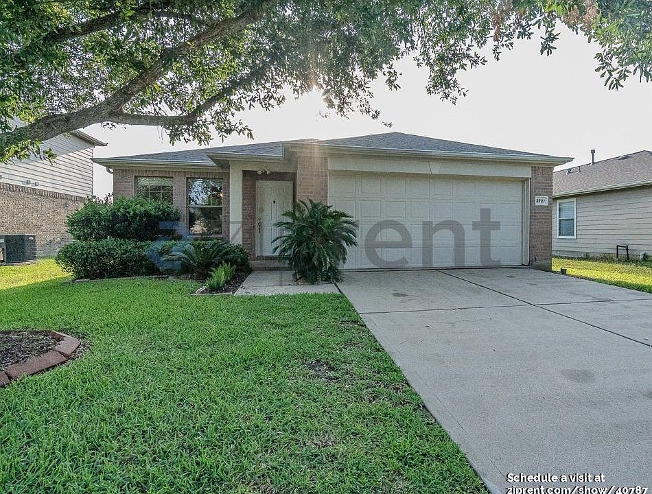 1st image of 2727 Roaring Oaks Ln
